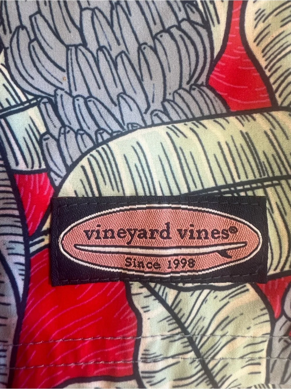 Vineyard‎ Vines Boys Medium Tropical Swim Trunks